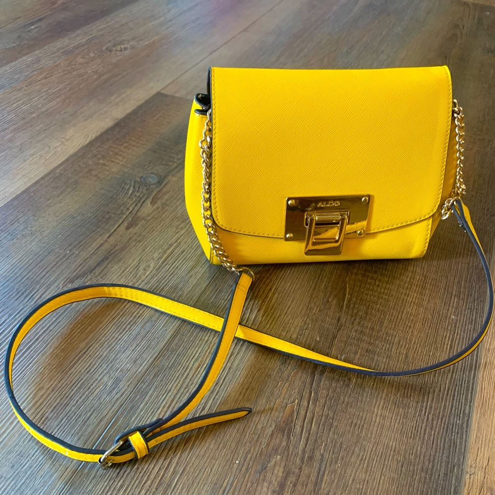Aldo yellow messenger crossbody